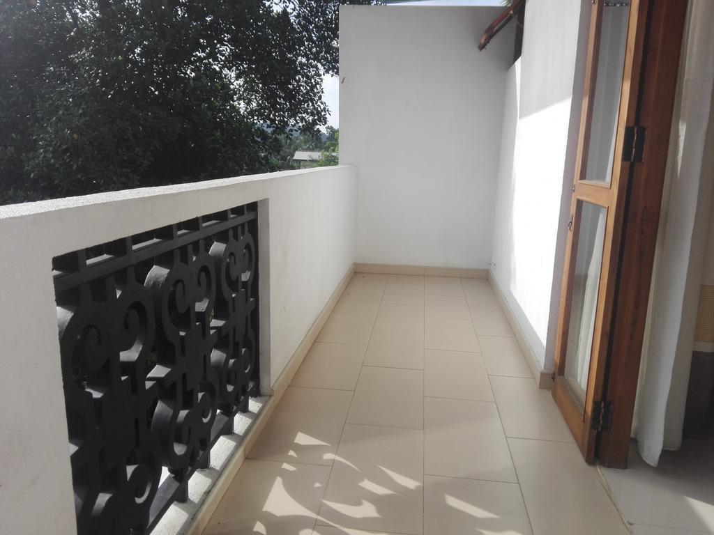 Vista Liyya Residence Kandy Exterior foto