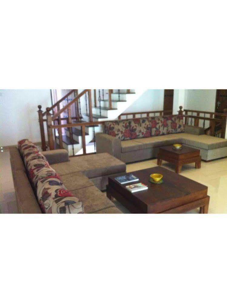 Vista Liyya Residence Kandy Exterior foto